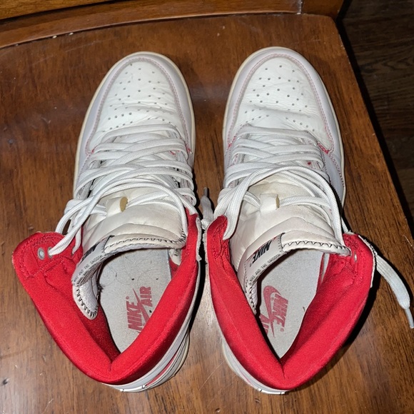 Jordan retro 1 OG HIGH size 10 - Picture 5 of 6